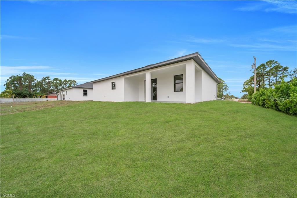 2901 VILLA AVE S, LEHIGH ACRES, FL, 33976