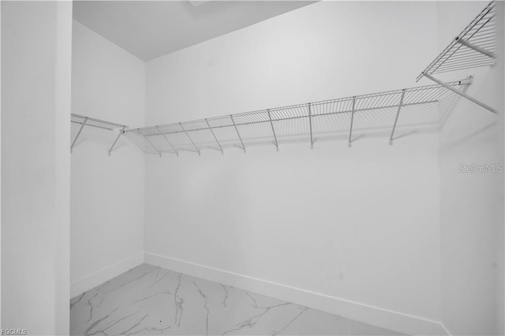 2901 VILLA AVE S, LEHIGH ACRES, FL, 33976