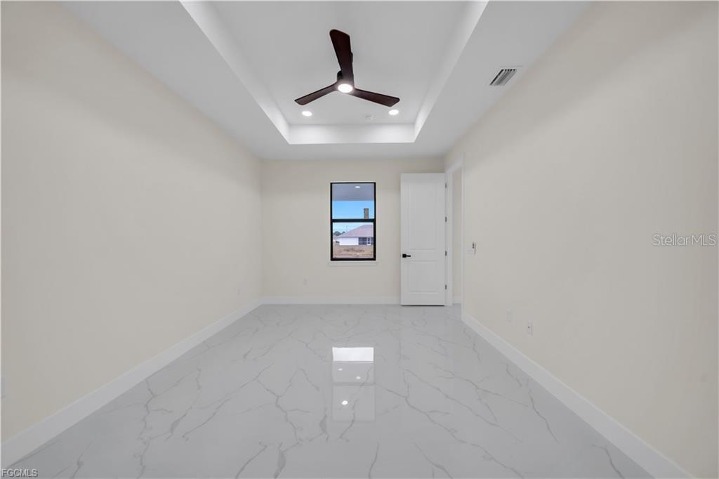 2901 VILLA AVE S, LEHIGH ACRES, FL, 33976