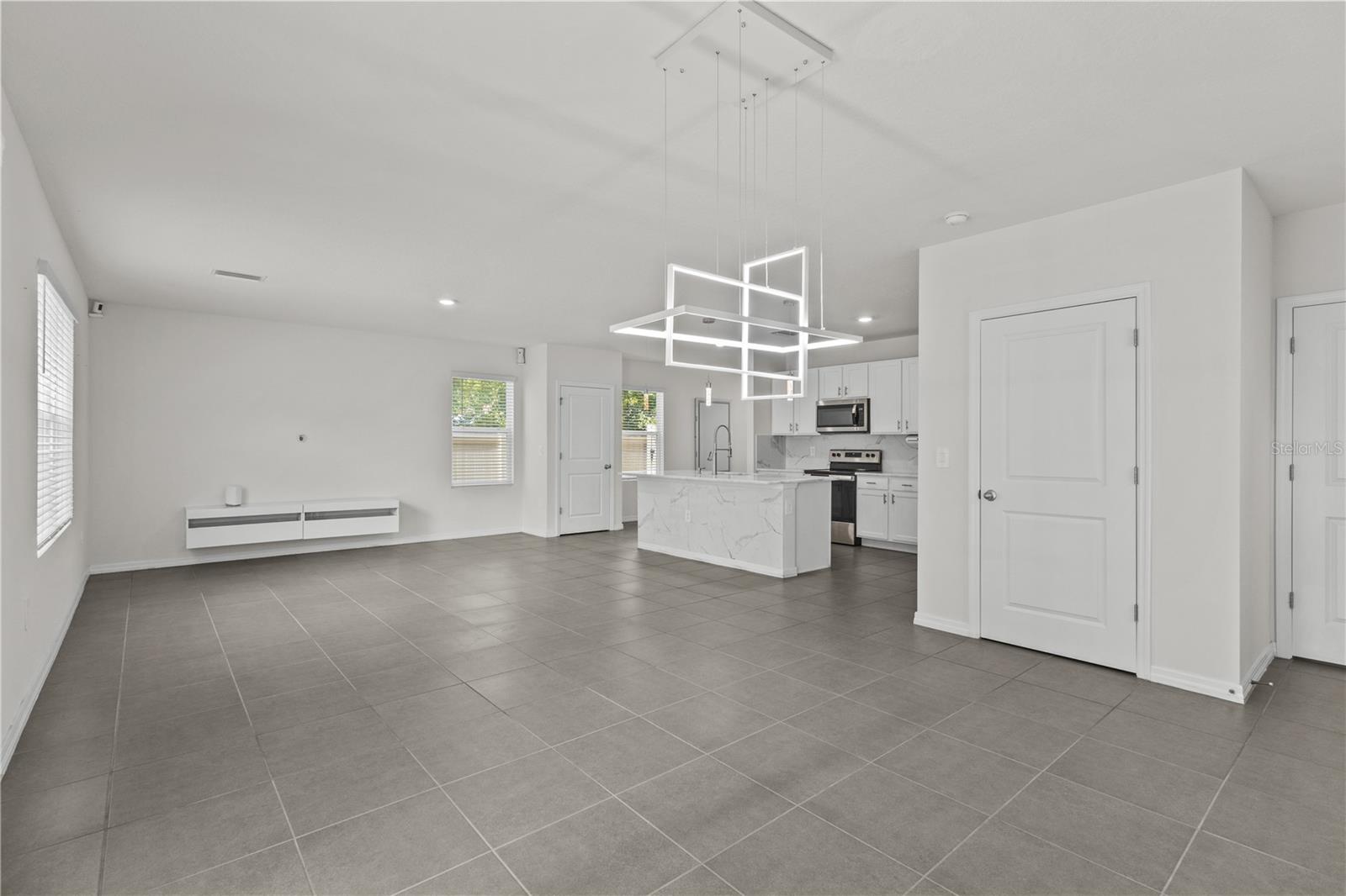 5750 CAPE PRIMROSE DR, SARASOTA, FL, 34232