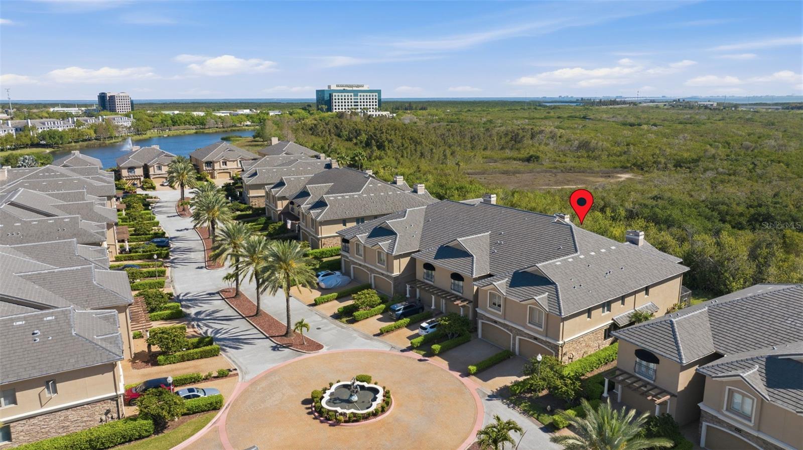 615 SAXONY BLVD, ST PETERSBURG, FL, 33701