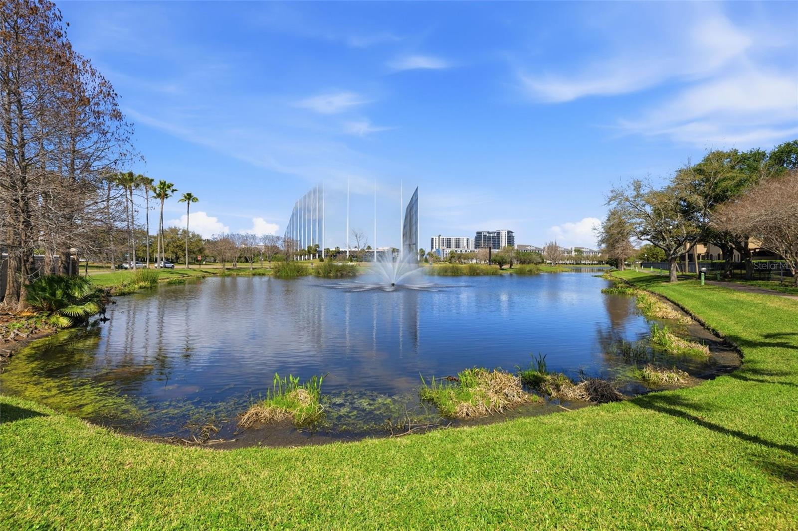 615 SAXONY BLVD, ST PETERSBURG, FL, 33701
