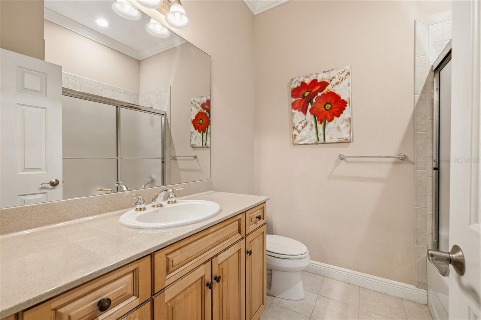 615 SAXONY BLVD, ST PETERSBURG, FL, 33701