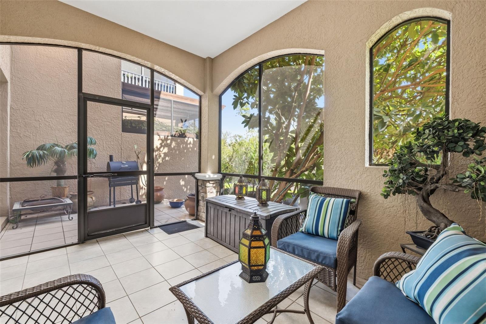 615 SAXONY BLVD, ST PETERSBURG, FL, 33701