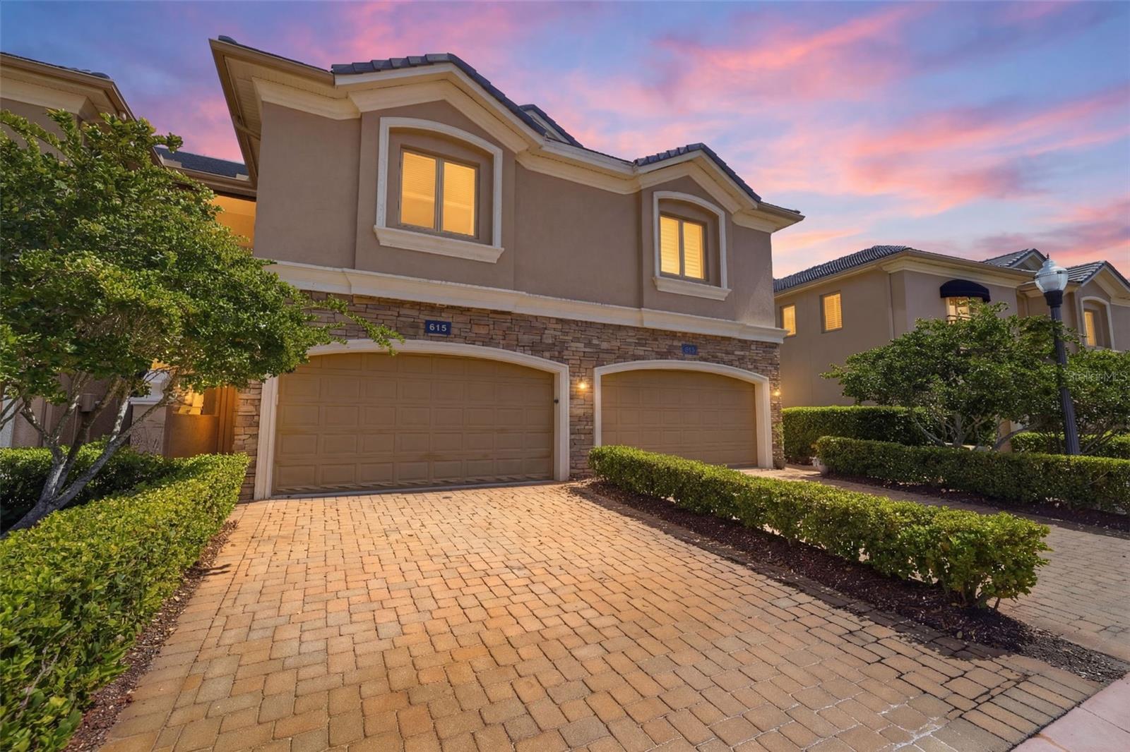 615 SAXONY BLVD, ST PETERSBURG, FL, 33701