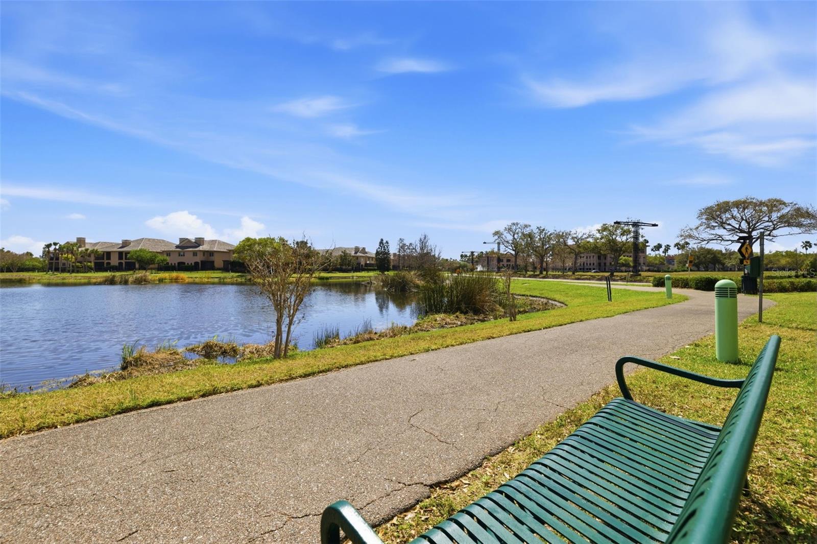 615 SAXONY BLVD, ST PETERSBURG, FL, 33701