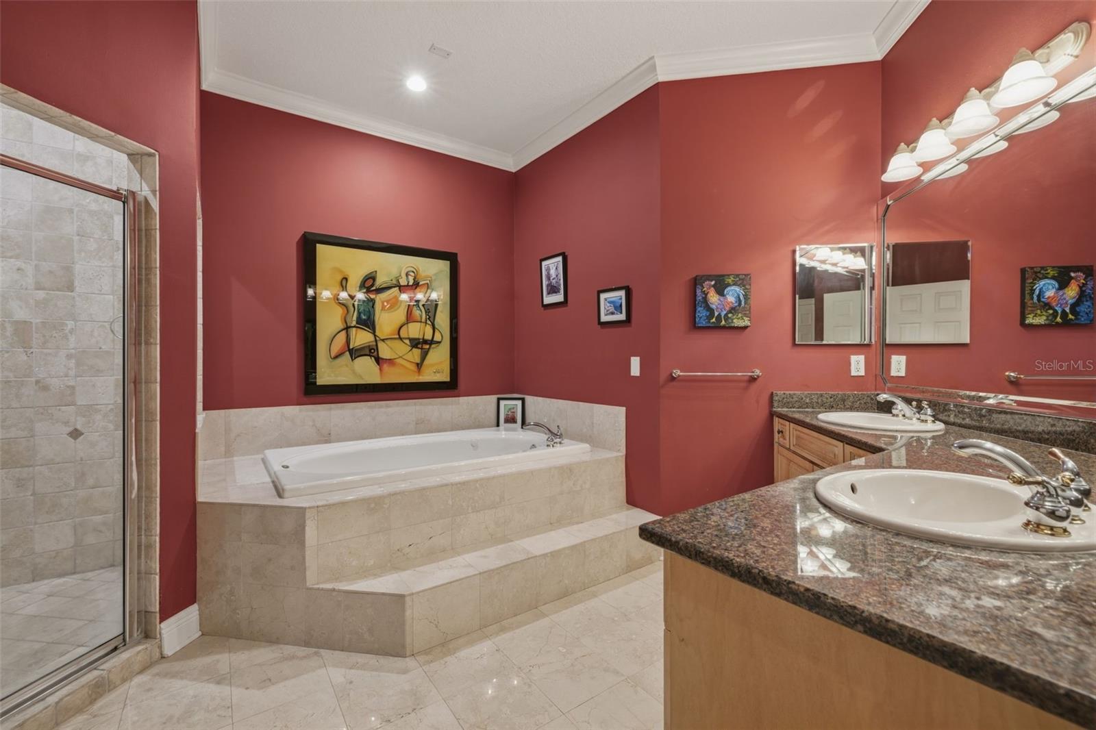 615 SAXONY BLVD, ST PETERSBURG, FL, 33701