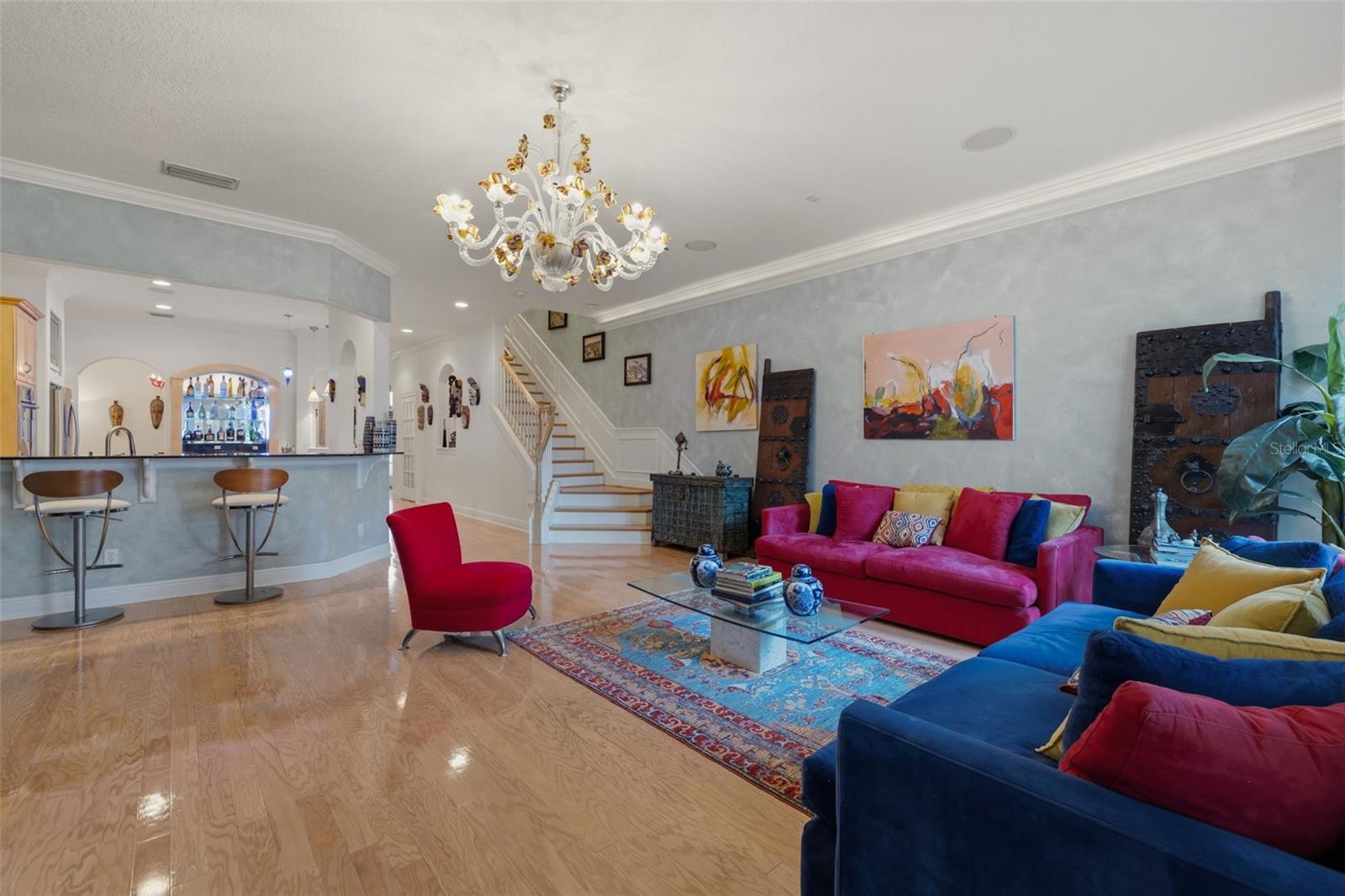 615 SAXONY BLVD, ST PETERSBURG, FL, 33701