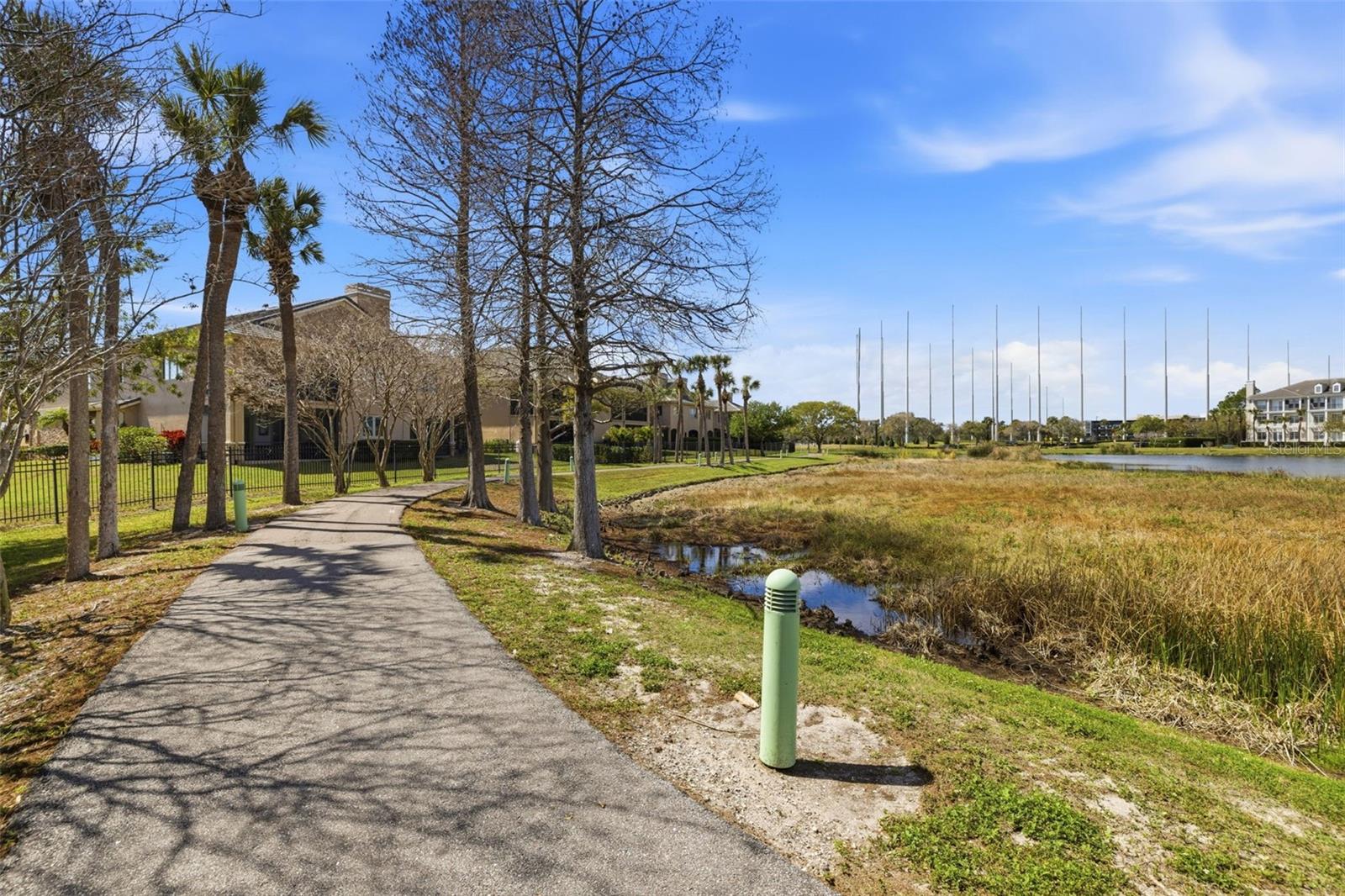 615 SAXONY BLVD, ST PETERSBURG, FL, 33701