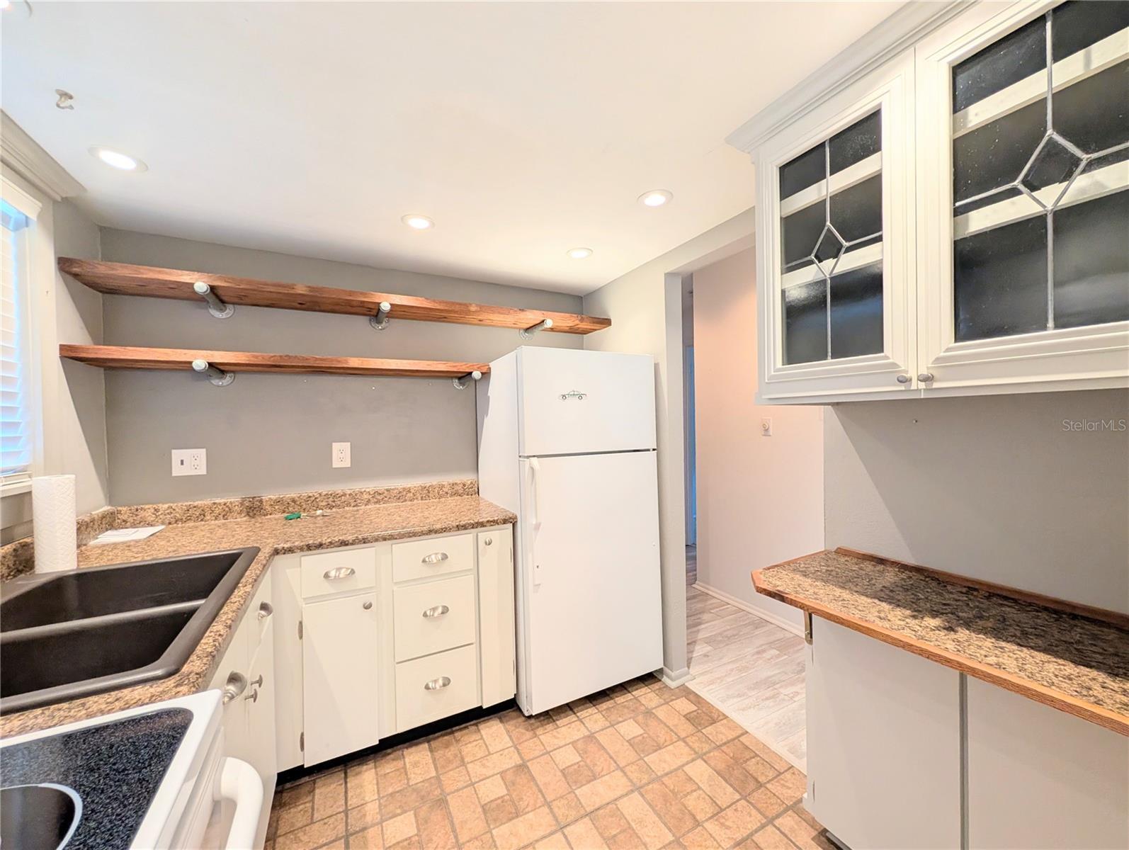 2319 CANAL DR #F26, BRADENTON, FL, 34207