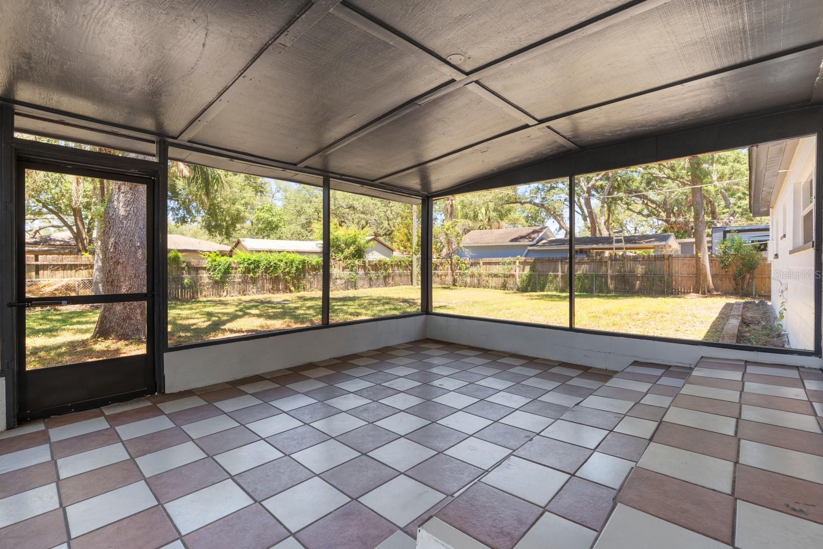 207 W BOUGAINVILLEA AVE, TAMPA, FL, 33612