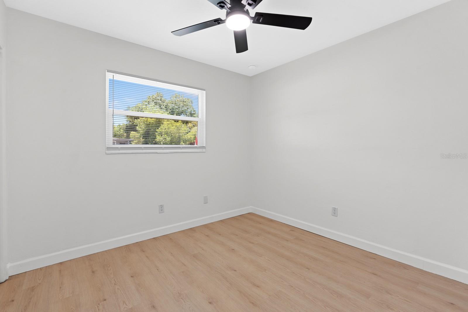 207 W BOUGAINVILLEA AVE, TAMPA, FL, 33612