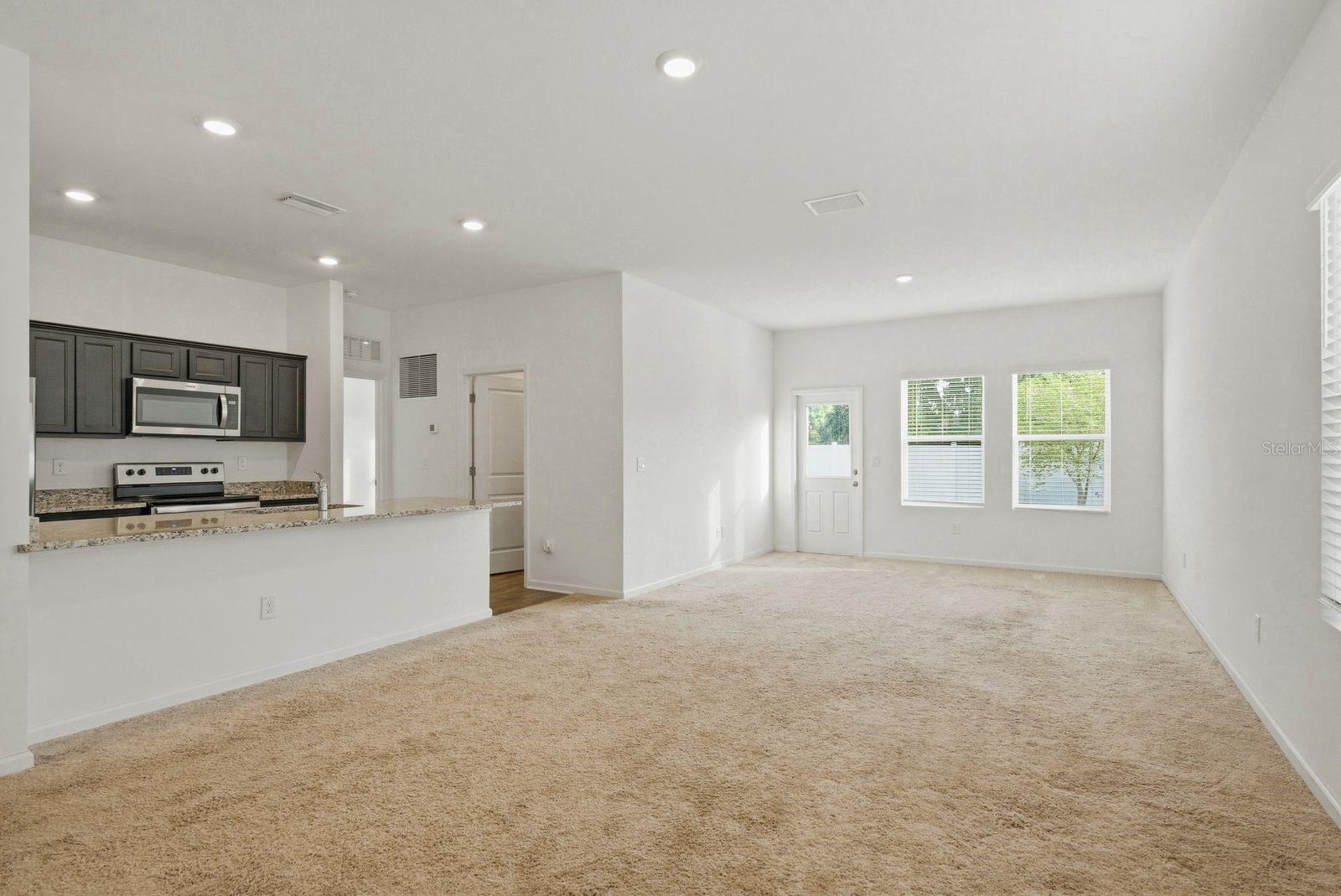 35145 DAISY MEADOW LOOP, ZEPHYRHILLS, FL, 33541