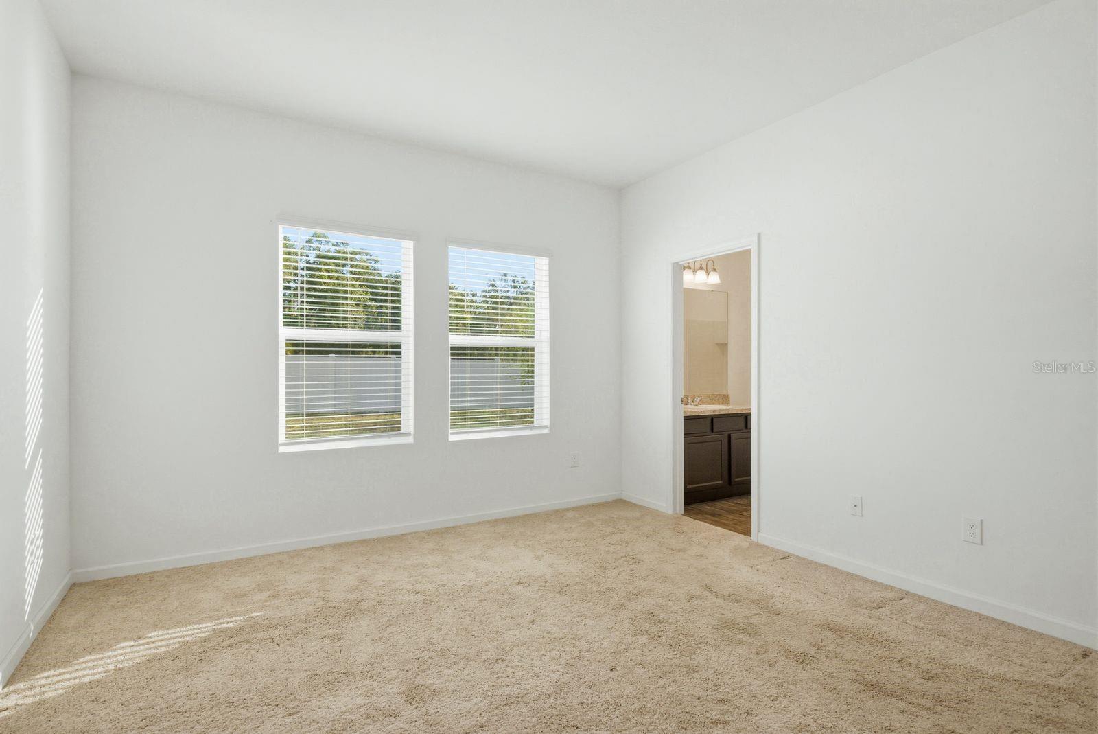 35145 DAISY MEADOW LOOP, ZEPHYRHILLS, FL, 33541