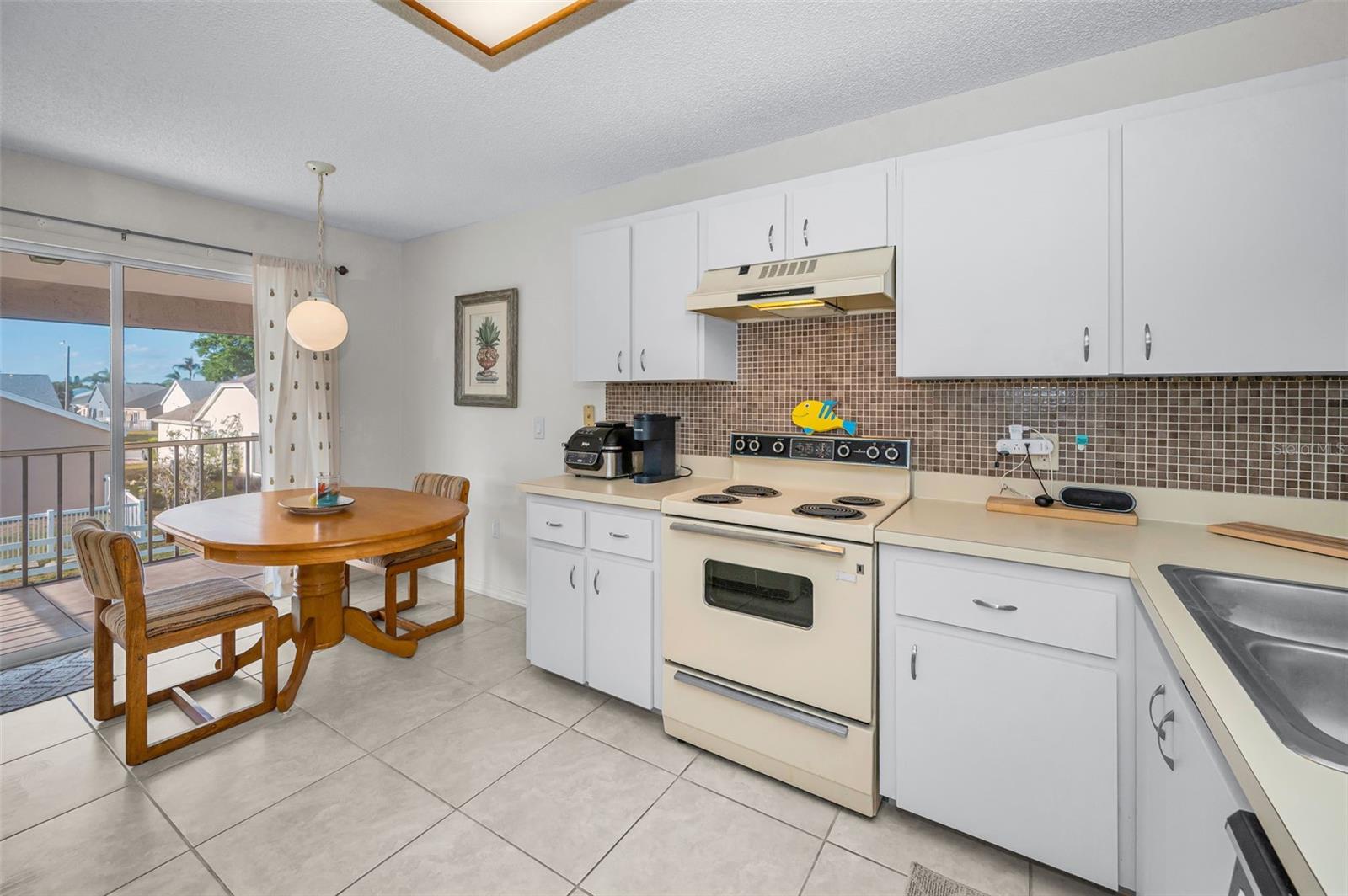 7837 HARDWICK DR #327, NEW PORT RICHEY, FL, 34653