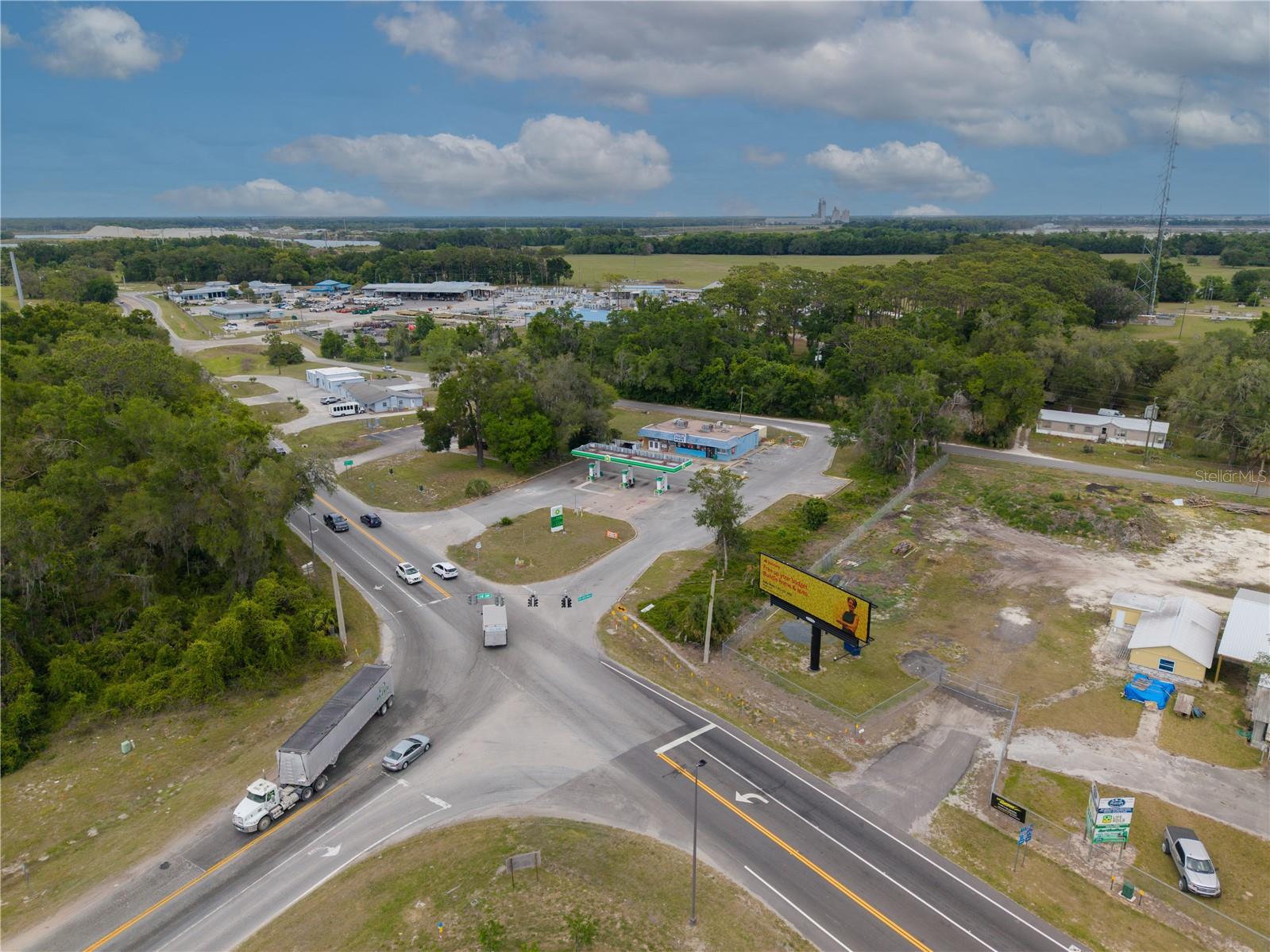 487 S US 301, SUMTERVILLE, FL, 33585