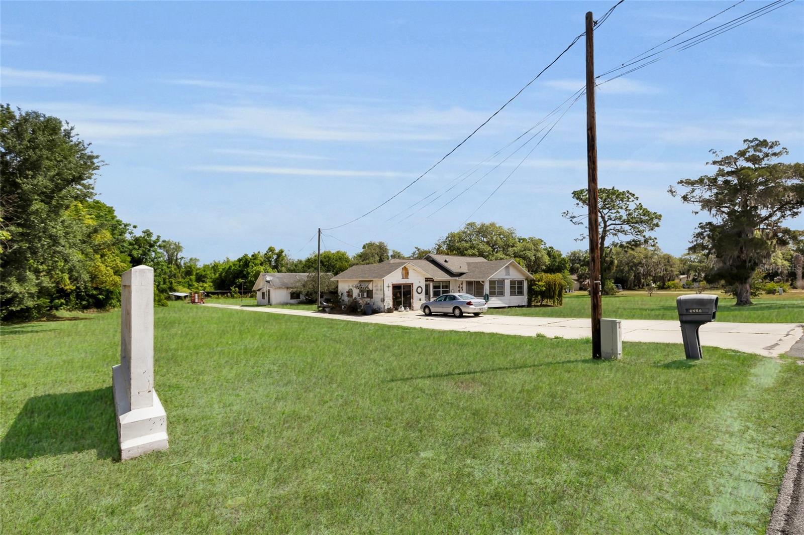 5223 EAGLES NEST RD, FRUITLAND PARK, FL, 34731