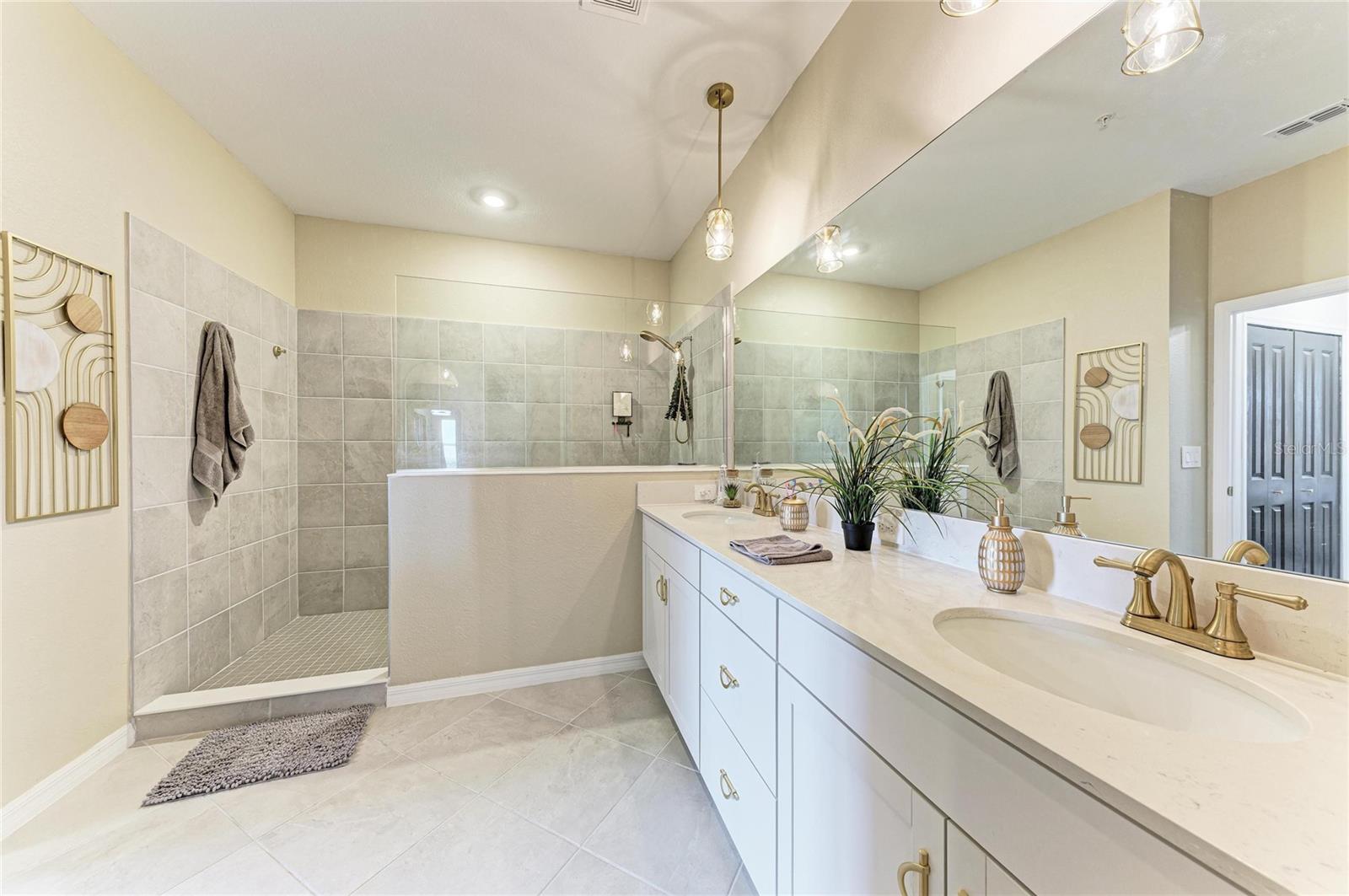 17680 BORACAY CT #202, VENICE, FL, 34293