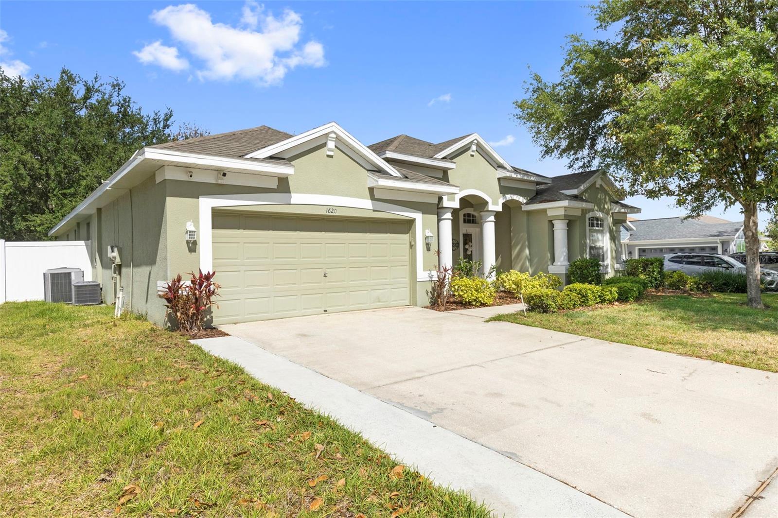1620 GRAND HERITAGE BLVD, VALRICO, FL, 33594