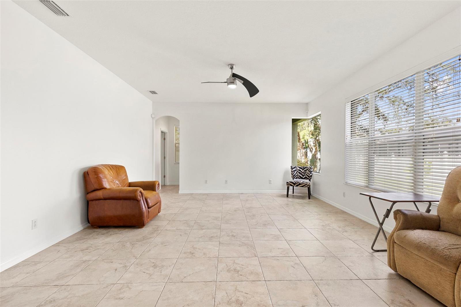 1620 GRAND HERITAGE BLVD, VALRICO, FL, 33594