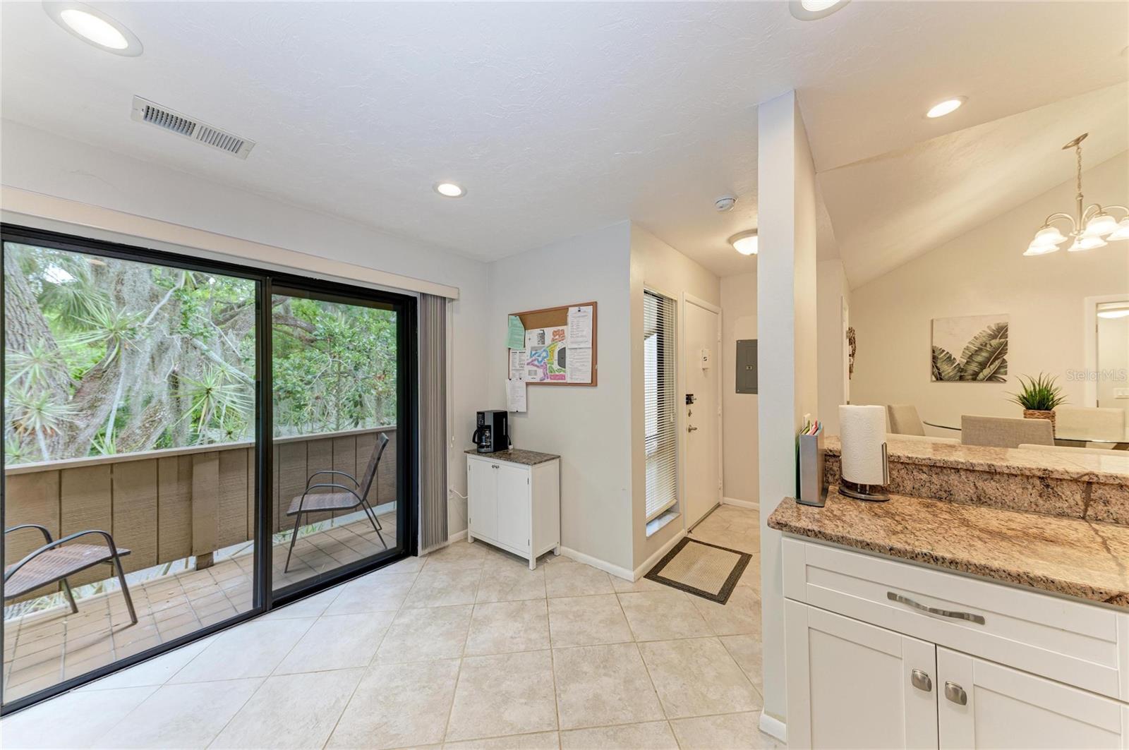1709 CLOWER CREEK DR #205, SARASOTA, FL, 34231