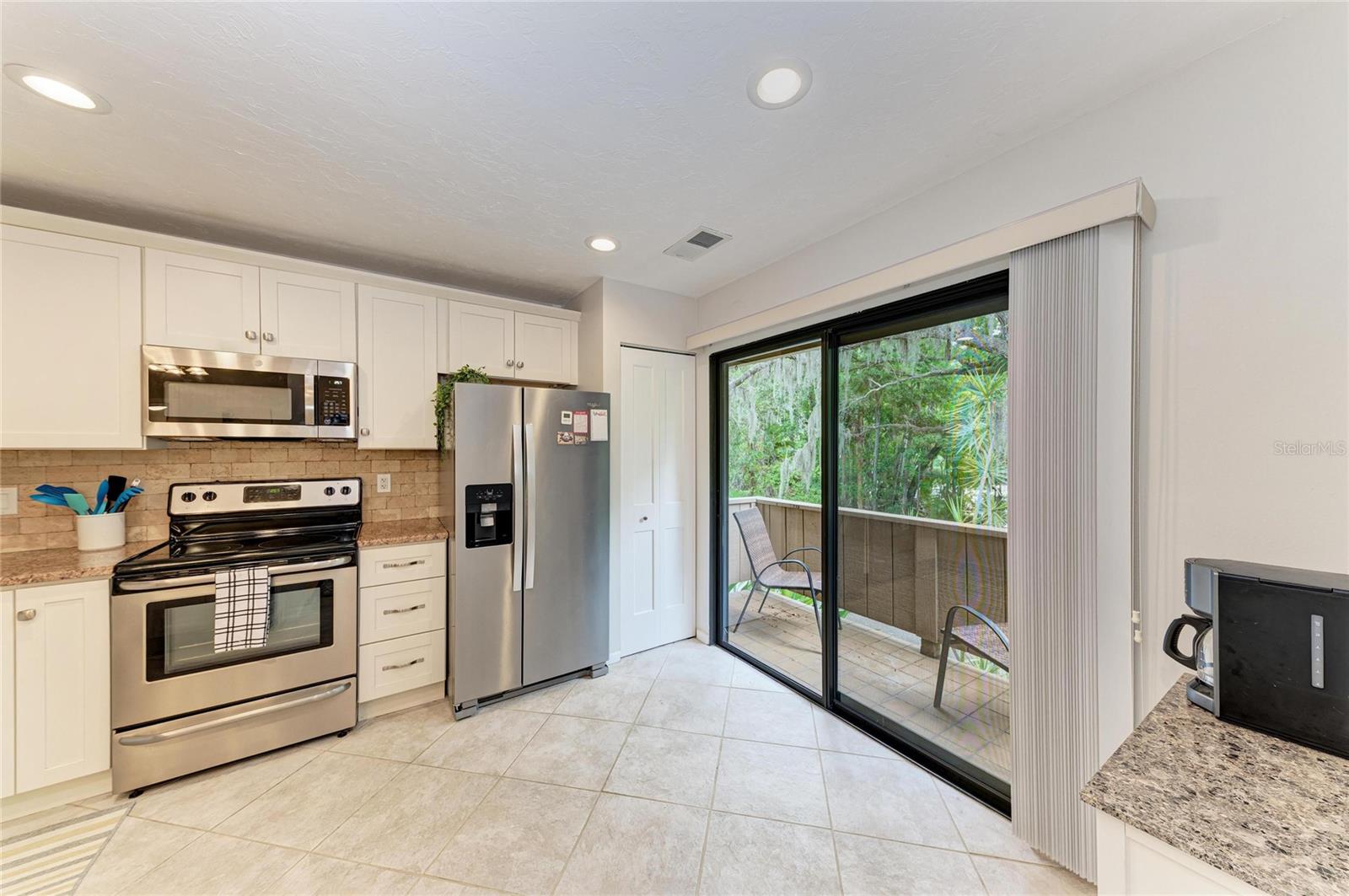 1709 CLOWER CREEK DR #205, SARASOTA, FL, 34231
