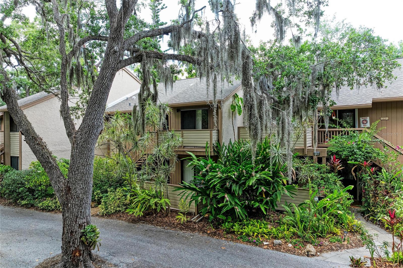 1709 CLOWER CREEK DR #205, SARASOTA, FL, 34231