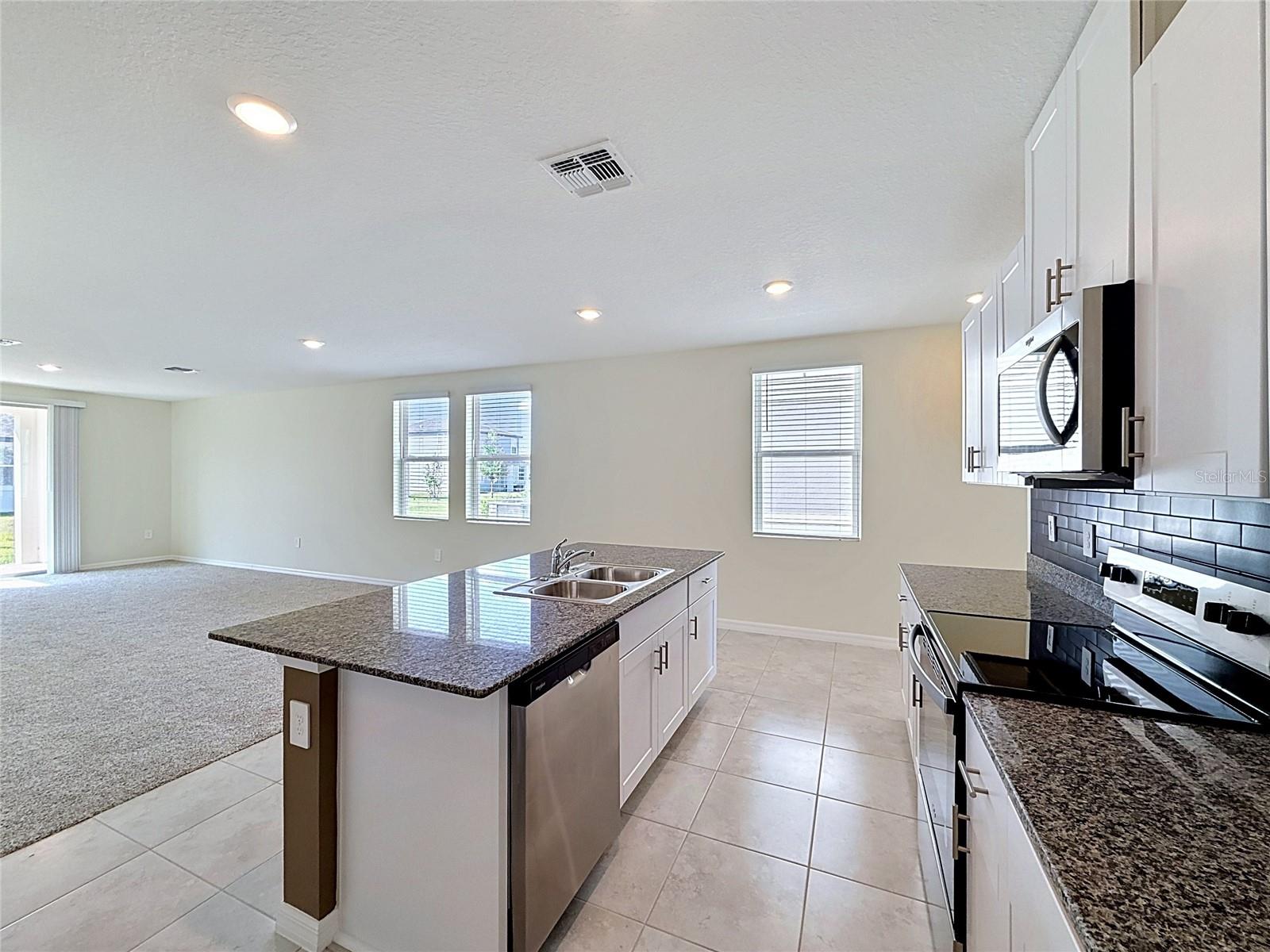 520 KENNEDY DR, LAKE ALFRED, FL, 33850