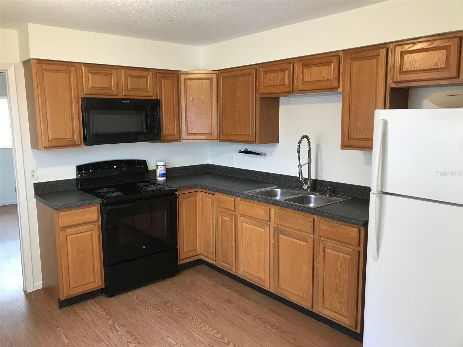 2916 24TH ST W, BRADENTON, FL, 34205