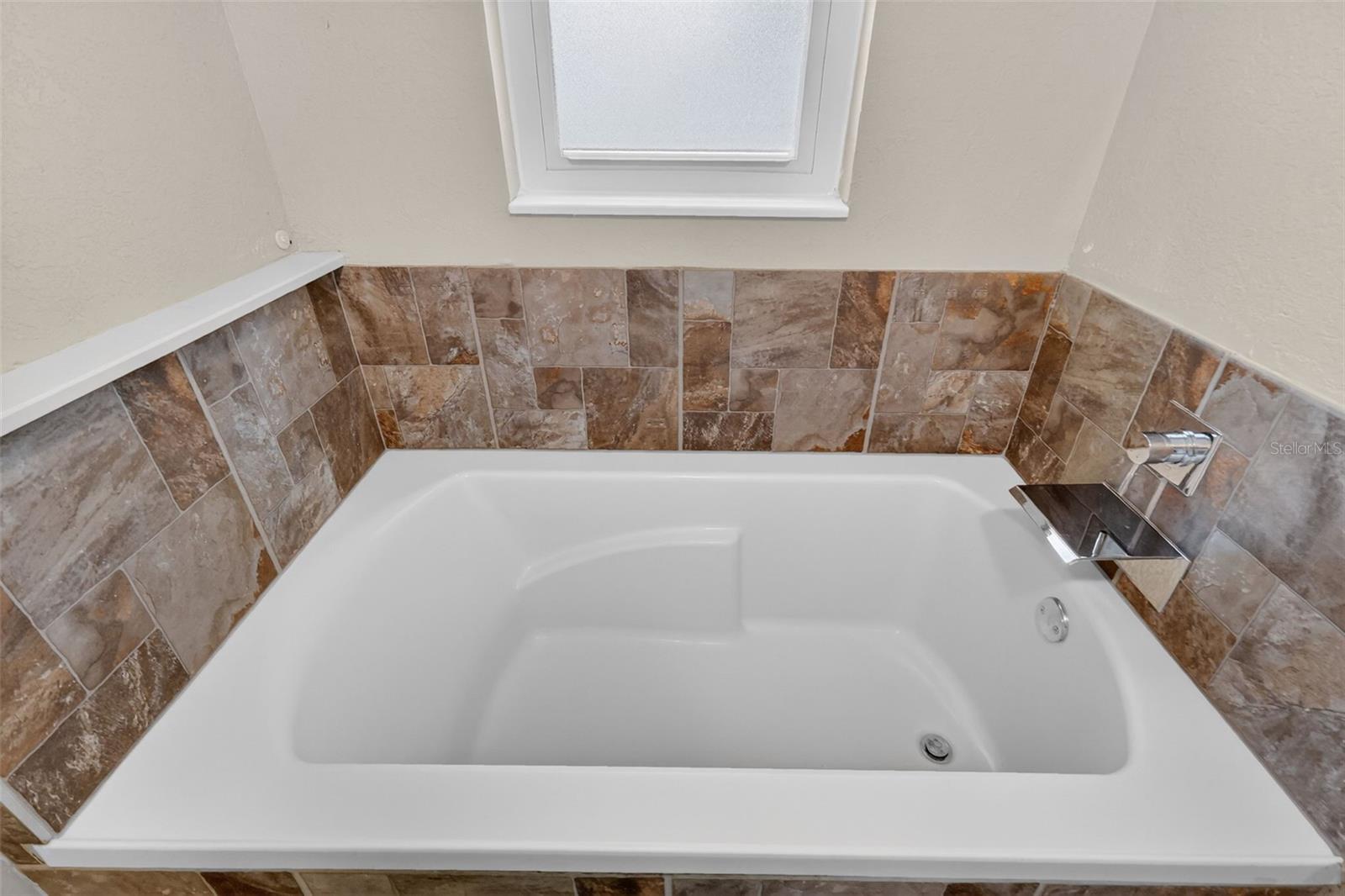 3217 LAKE ANDERSON AVE, ORLANDO, FL, 32812