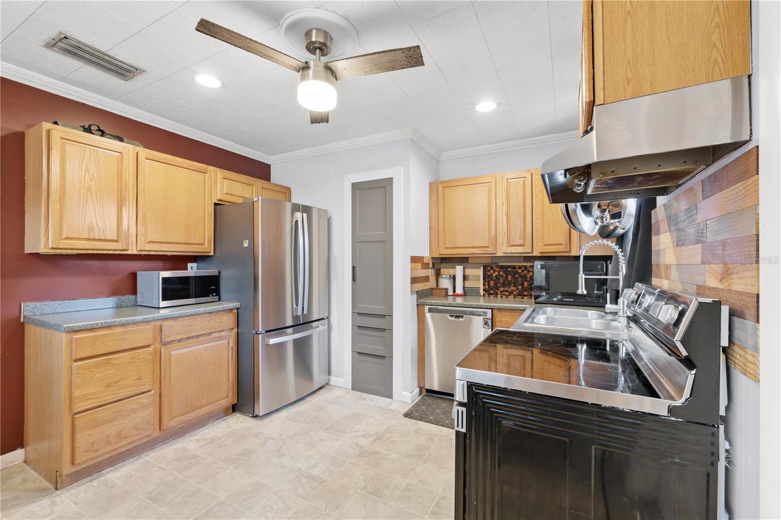 3010 TOURAINE AVE, ORLANDO, FL, 32812