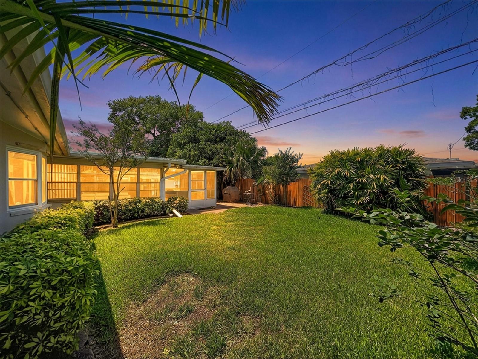 1858 PARADISE LN, CLEARWATER, FL, 33756