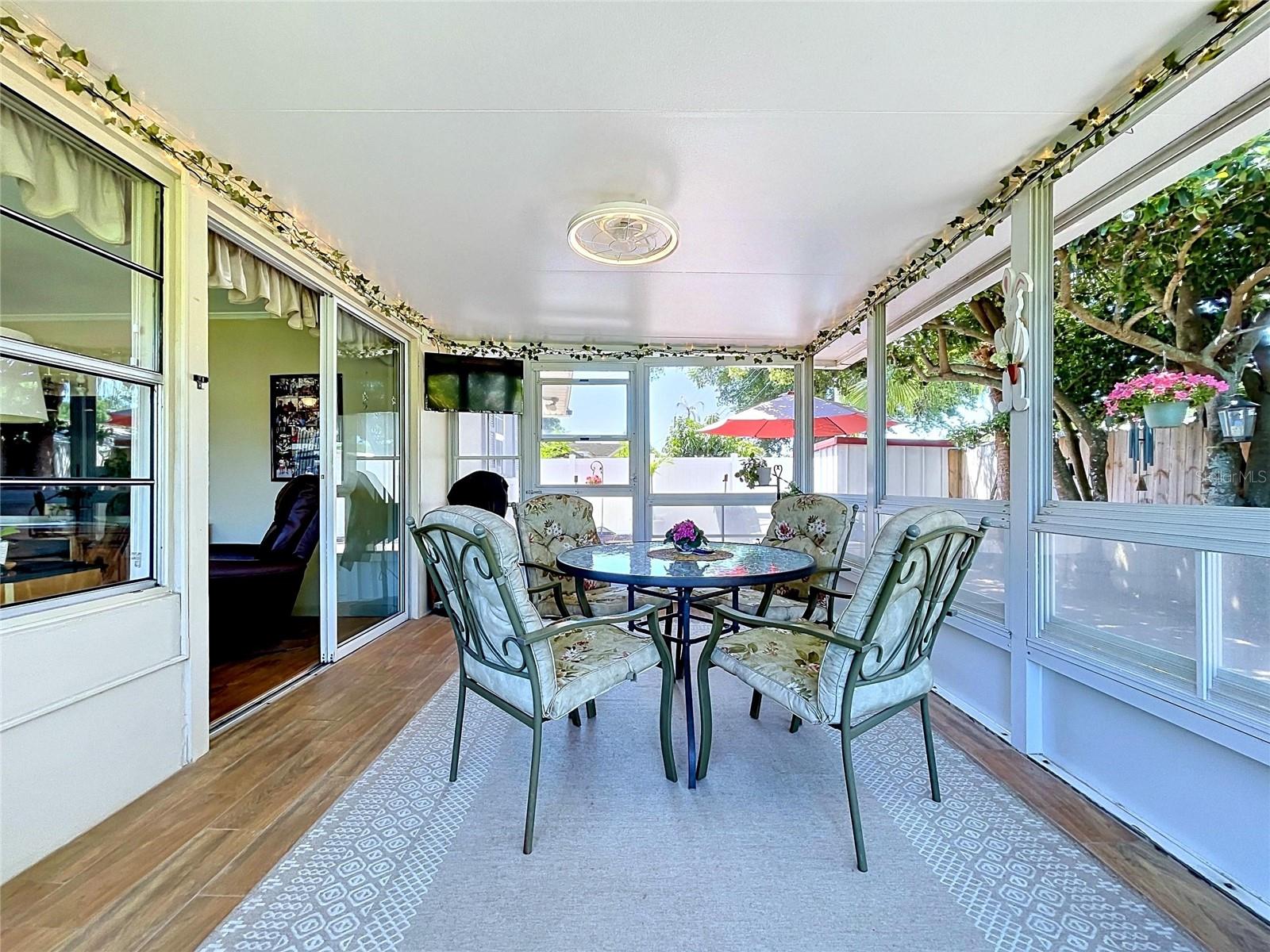 1858 PARADISE LN, CLEARWATER, FL, 33756