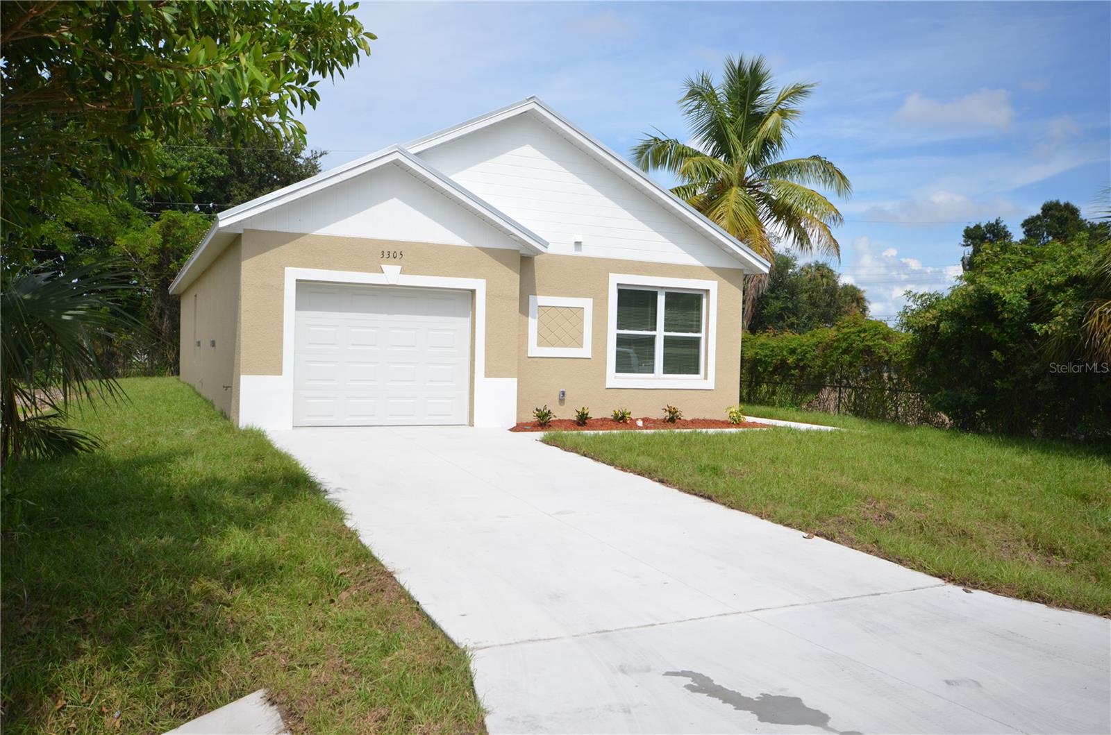 3305 BASSIE CT, FORT MYERS, FL, 33916
