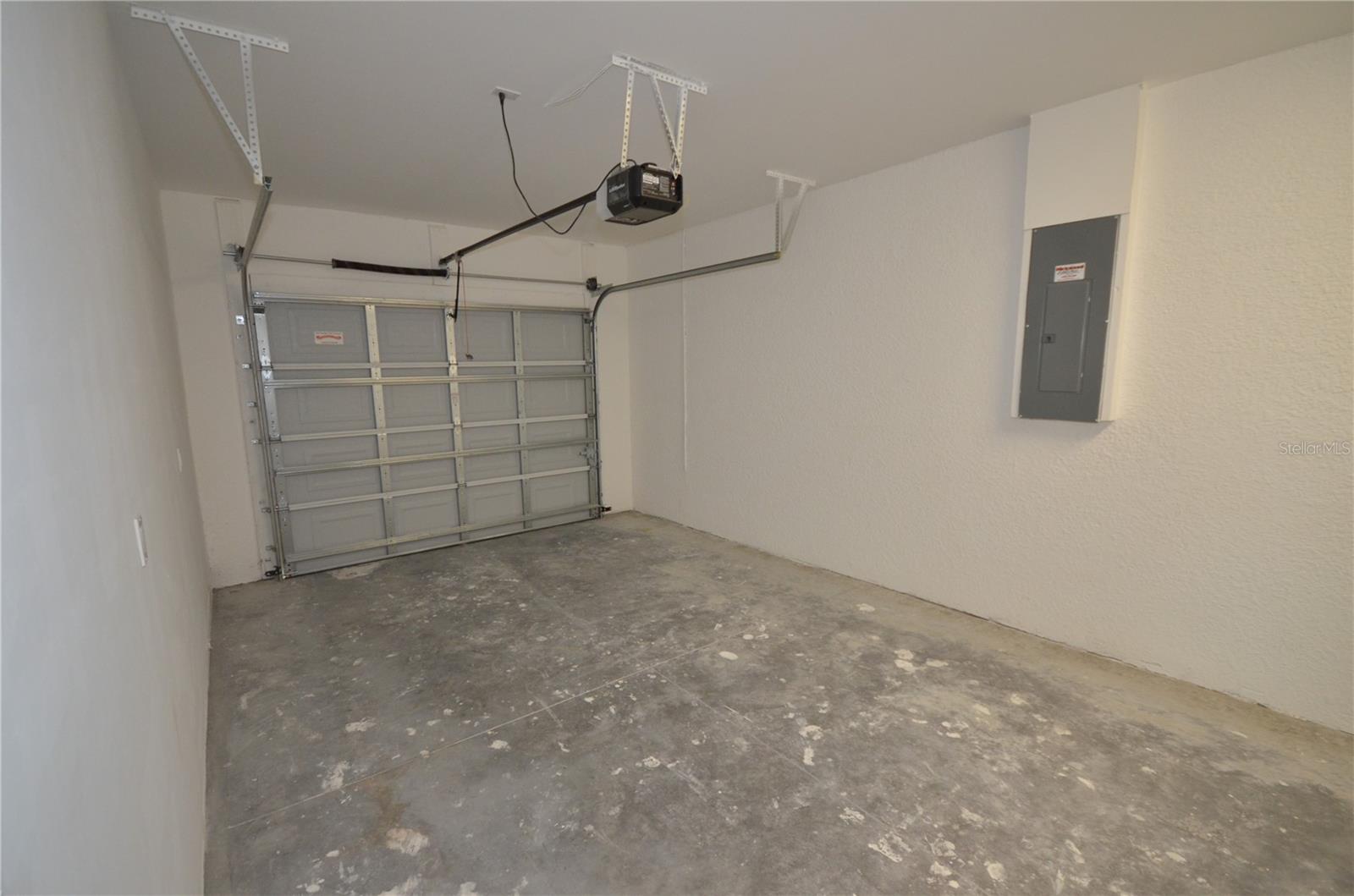 3305 BASSIE CT, FORT MYERS, FL, 33916