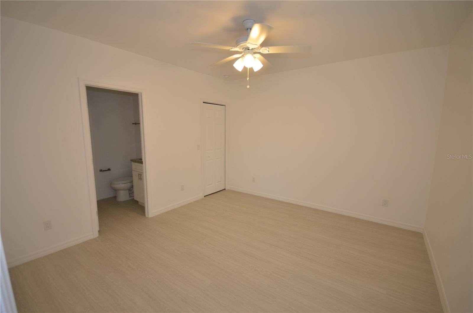 3305 BASSIE CT, FORT MYERS, FL, 33916