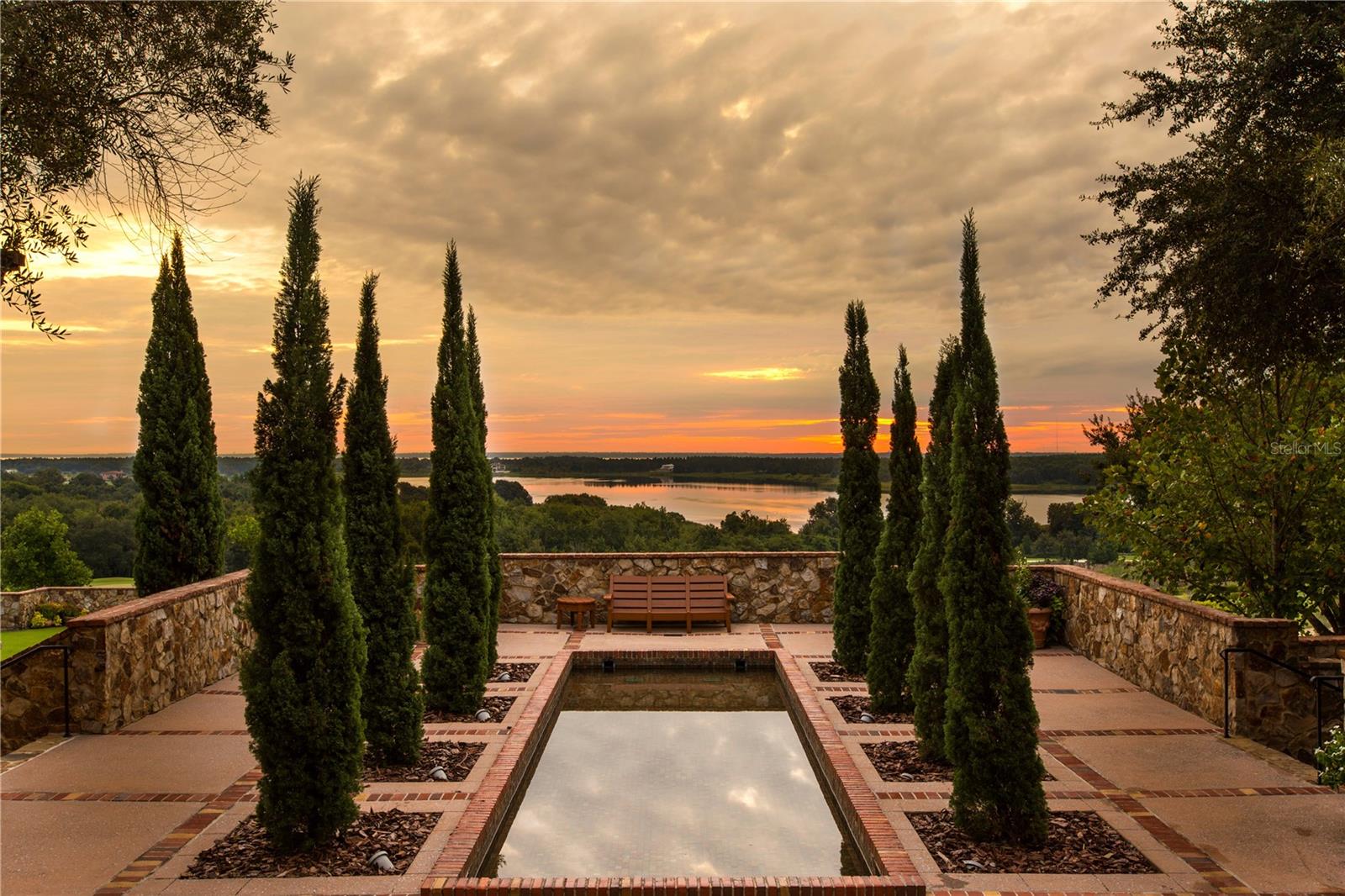 16401 PENDIO DR, BELLA COLLINA, FL, 34756