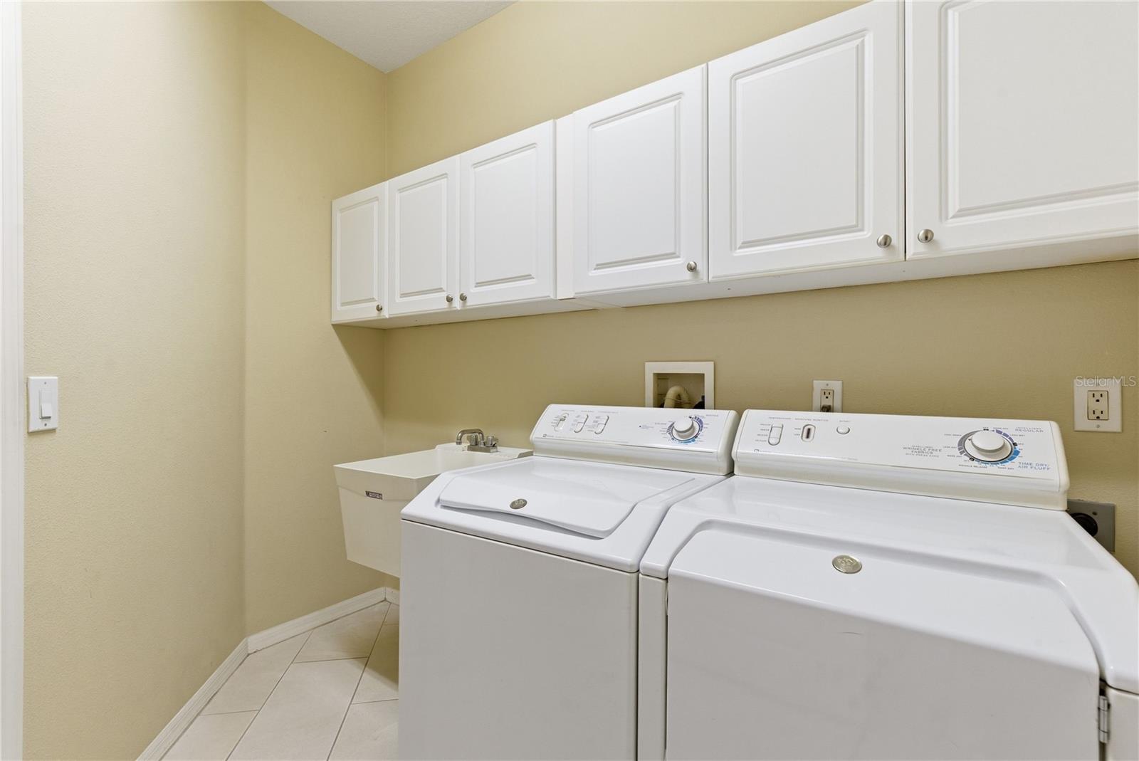 30442 LETTINGWELL CIR, WESLEY CHAPEL, FL, 33543