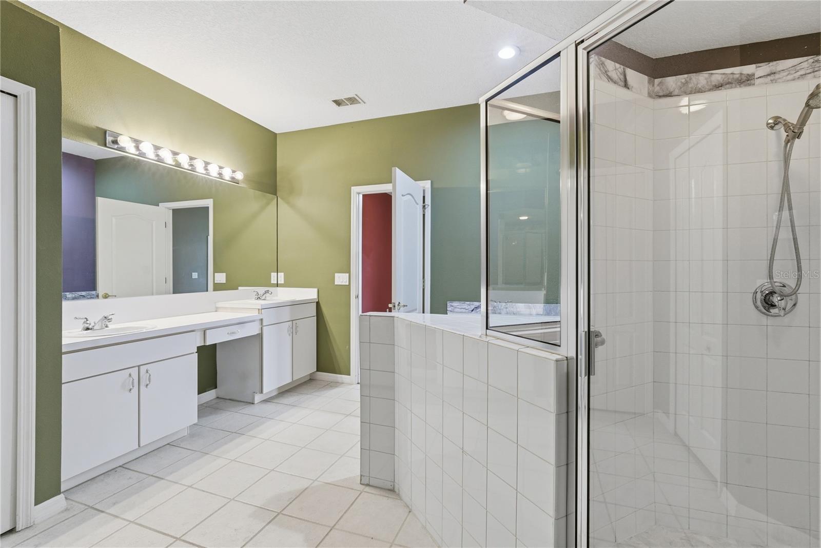 30442 LETTINGWELL CIR, WESLEY CHAPEL, FL, 33543