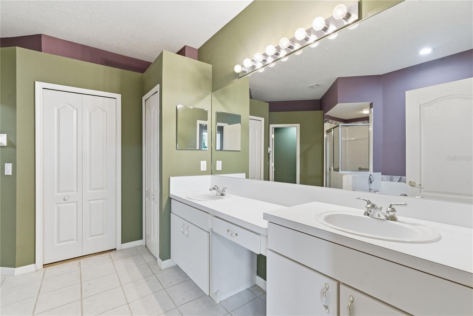 30442 LETTINGWELL CIR, WESLEY CHAPEL, FL, 33543