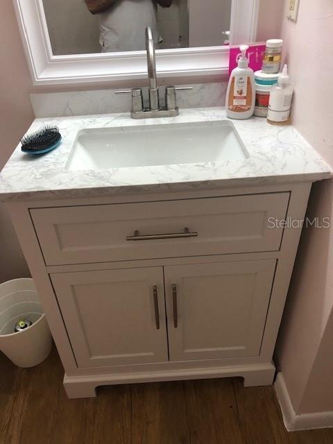 5293 VINELAND RD #C104, ORLANDO, FL, 32811