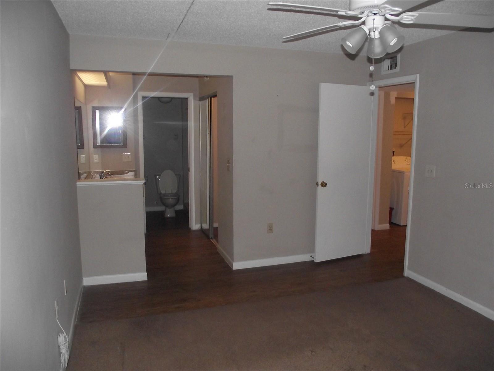 5293 VINELAND RD #C104, ORLANDO, FL, 32811