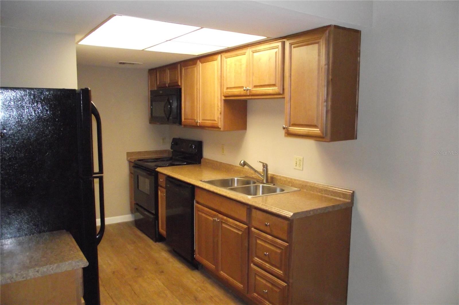 5293 VINELAND RD #C104, ORLANDO, FL, 32811