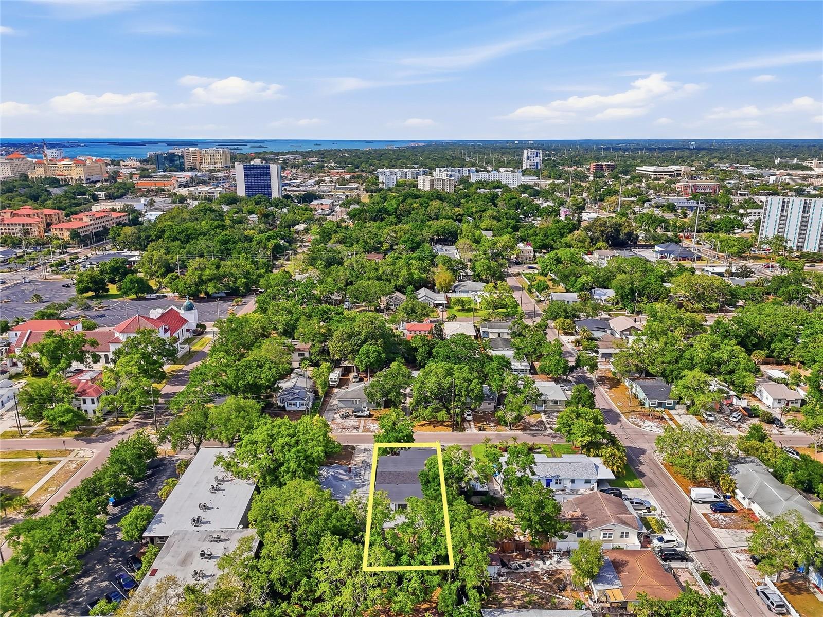 911 MAGNOLIA DR, CLEARWATER, FL, 33756