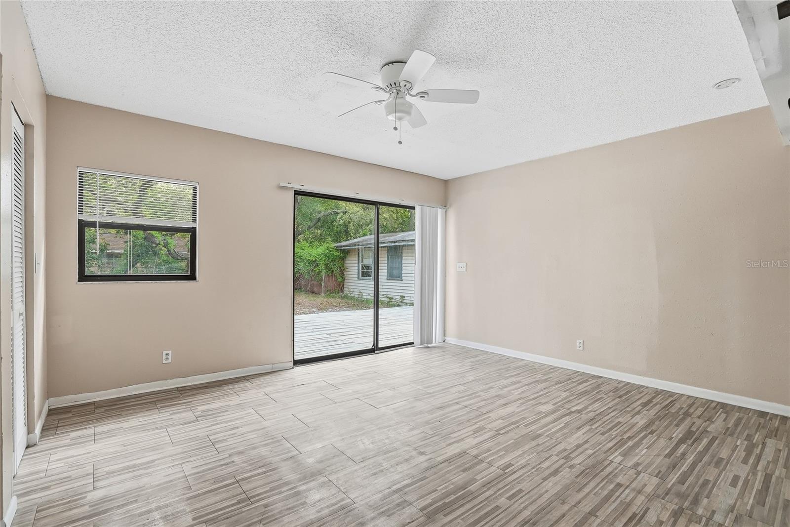 911 MAGNOLIA DR, CLEARWATER, FL, 33756