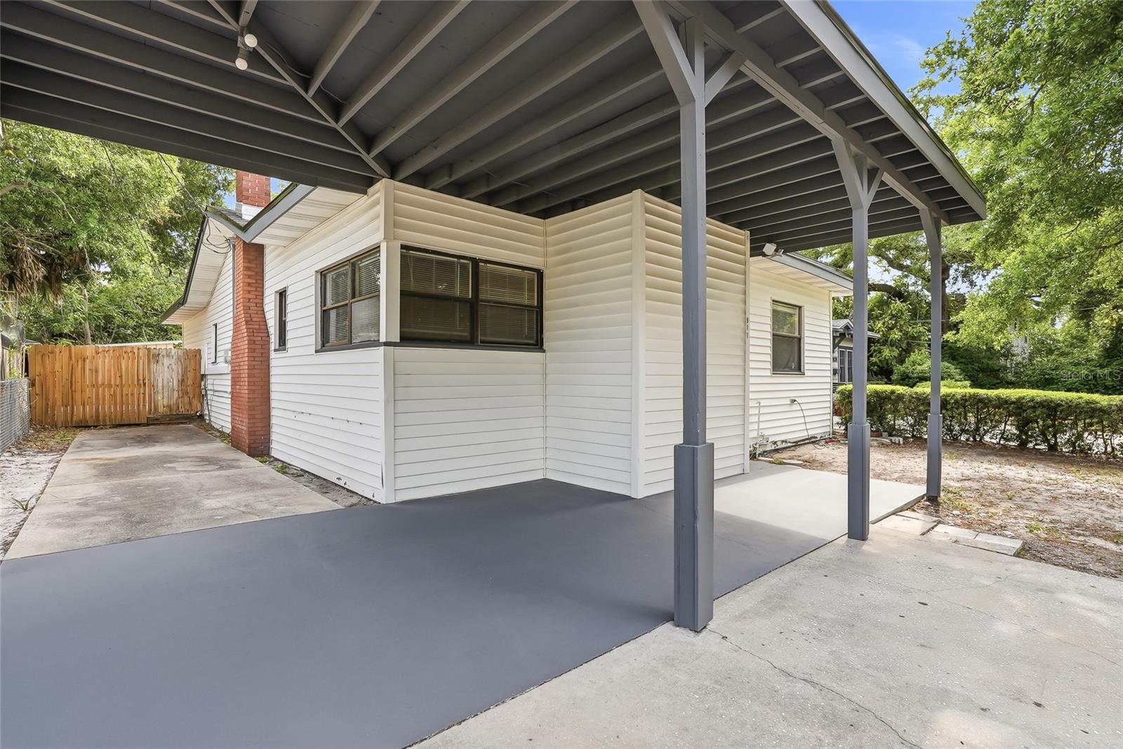 911 MAGNOLIA DR, CLEARWATER, FL, 33756