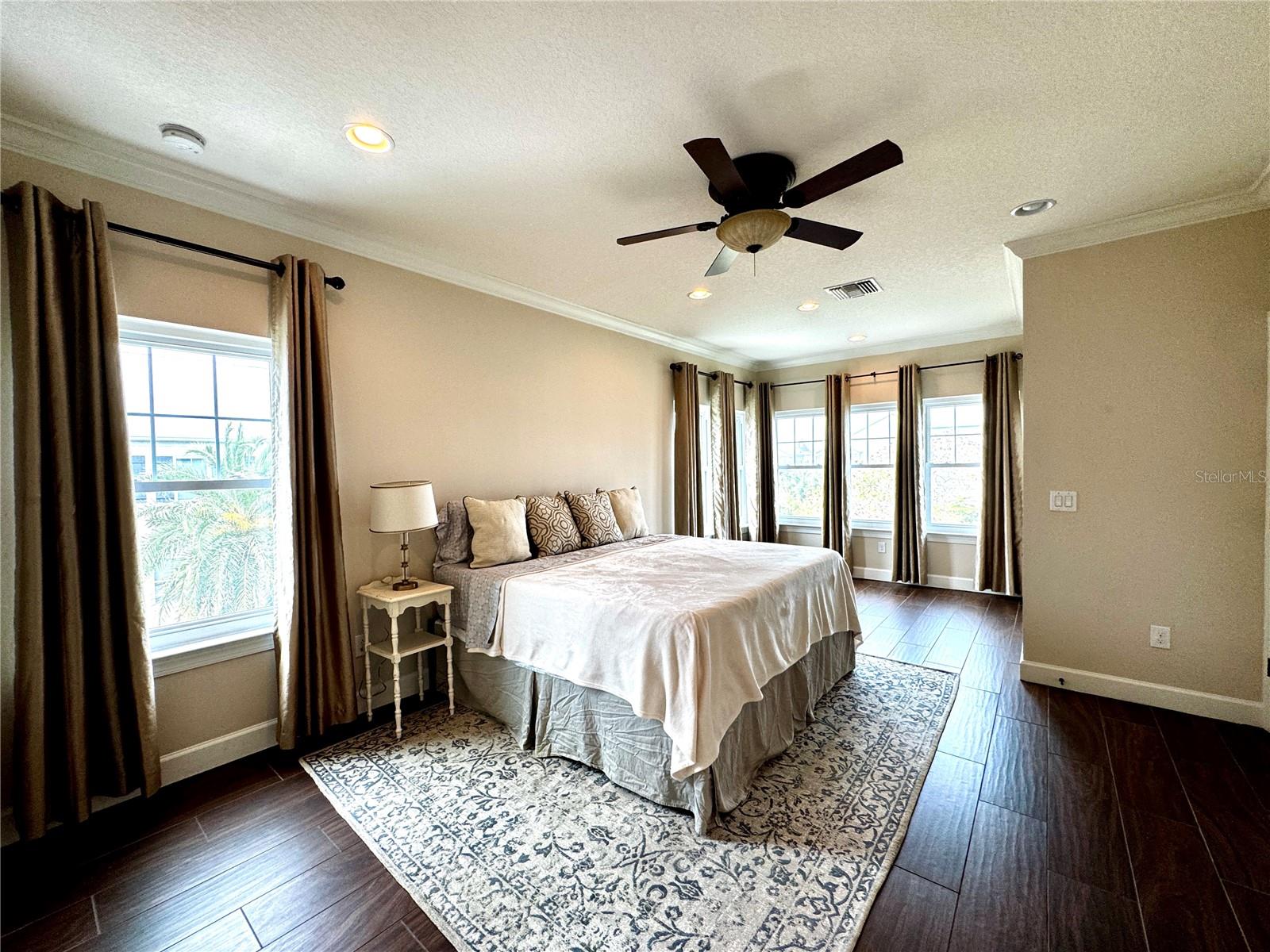 3231 NAUTICAL PL S, ST PETERSBURG, FL, 33714