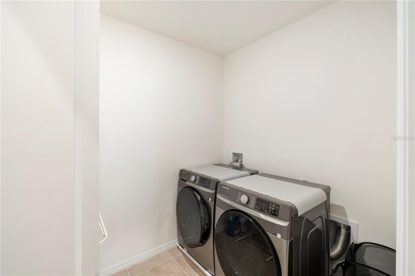 2630 ANGEL FALLS DR, DAVENPORT, FL, 33837