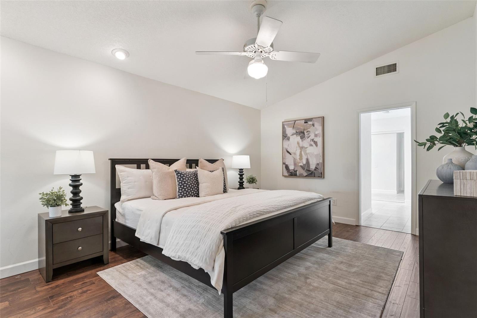6401 WELLINGTON DR, ORLANDO, FL, 32819