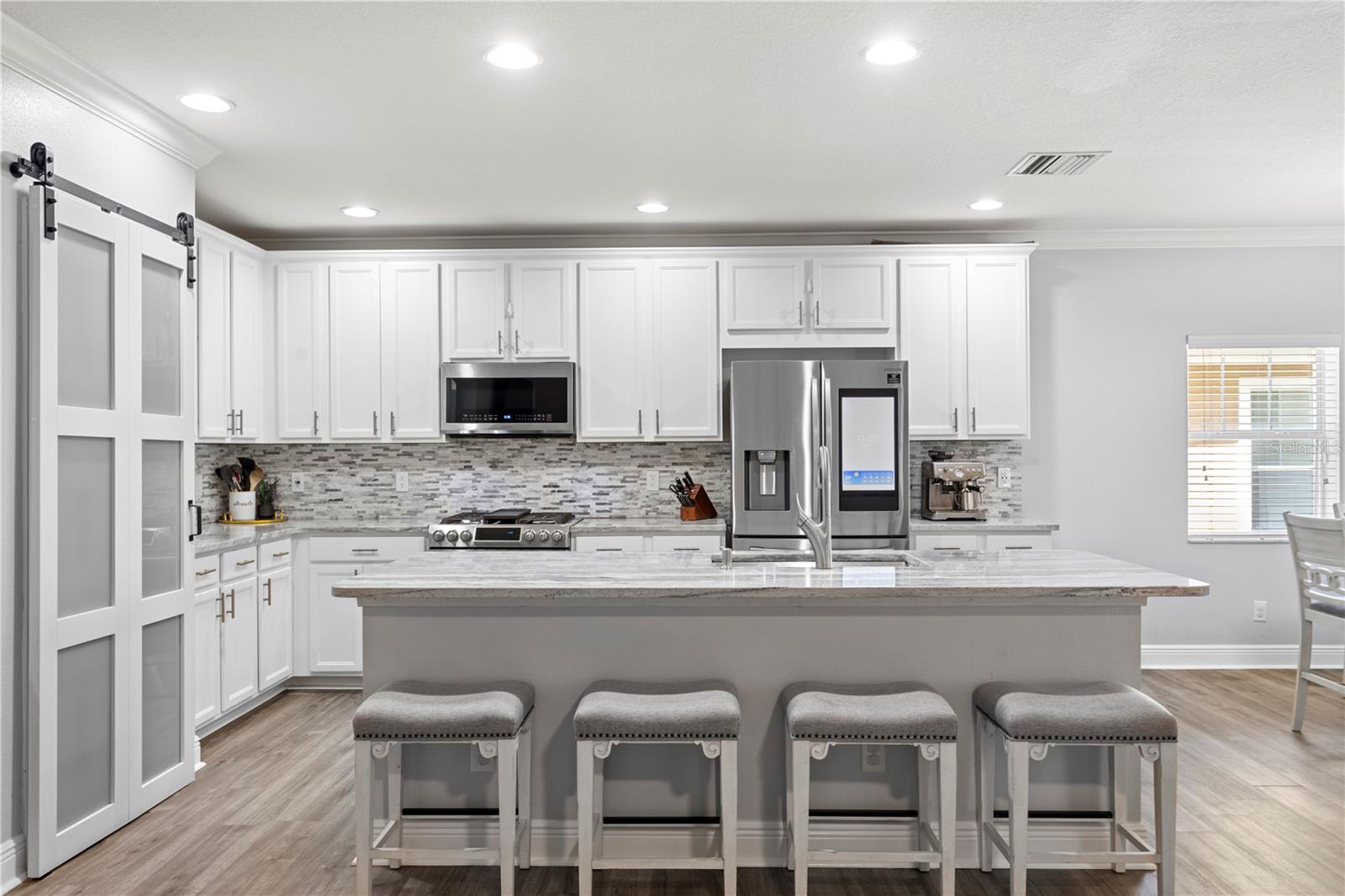 16018 LONEOAK VIEW DR, LITHIA, FL, 33547